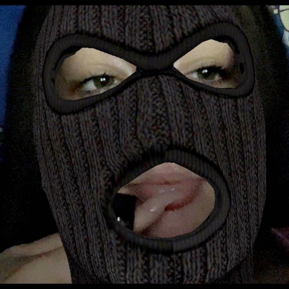 Meet your Posher, Elizabeth - Picture 1 of 1